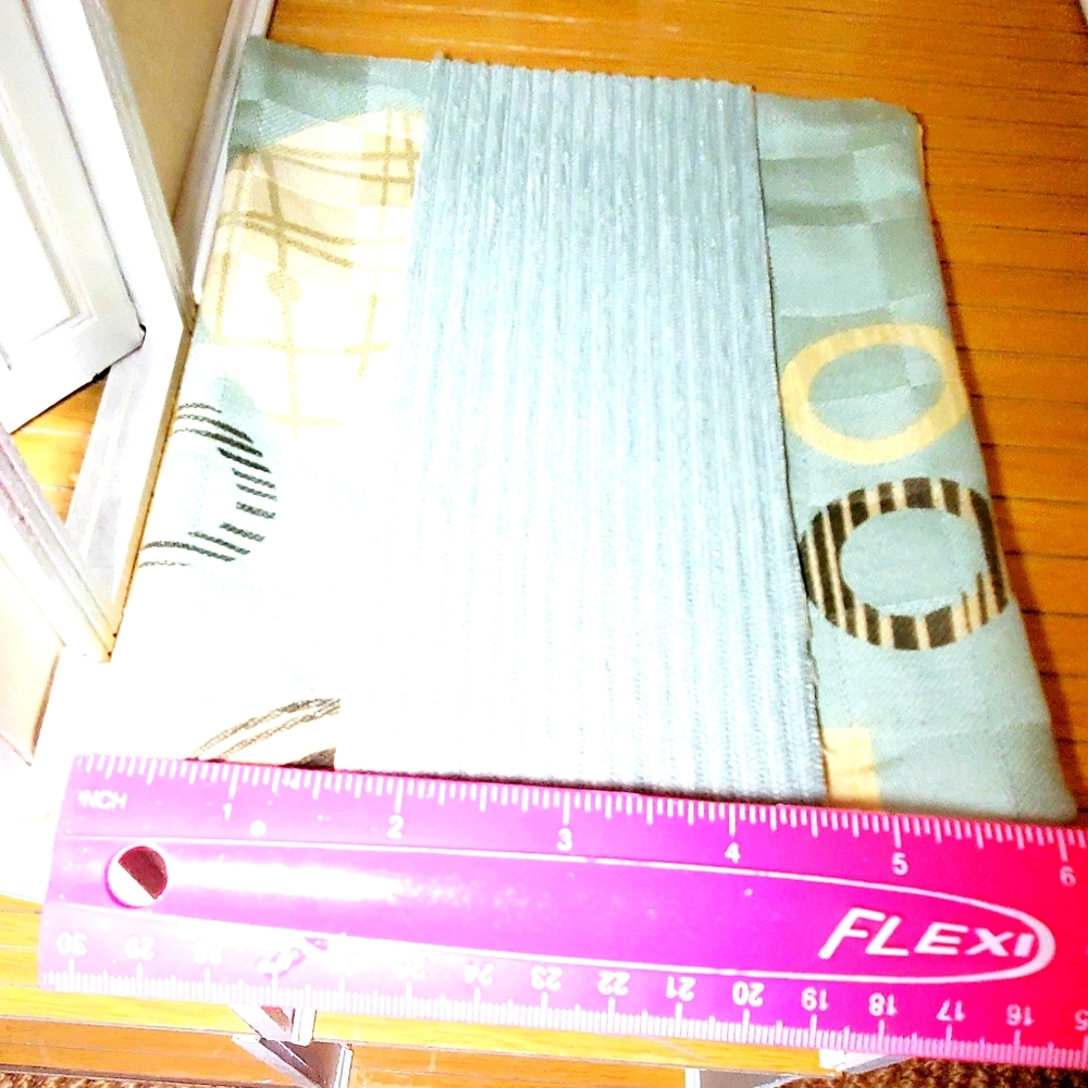 Dollhouse Miniature Bedding - Picture 4 of 13